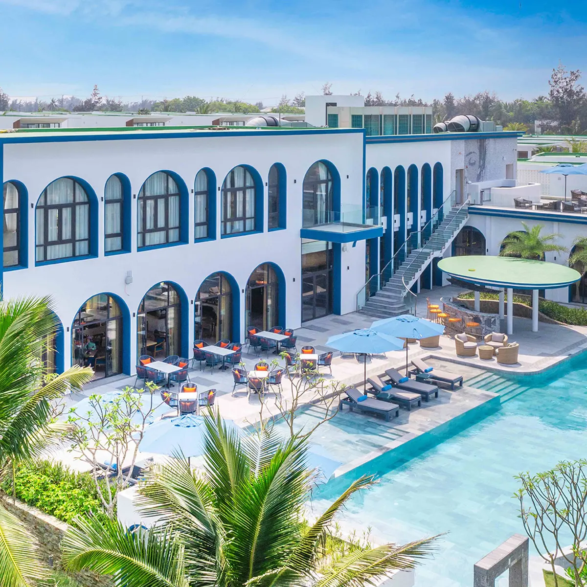 Wyndham Hoi An Royal Beachfront Resort & Villas, Hoi An, Vietnam 7