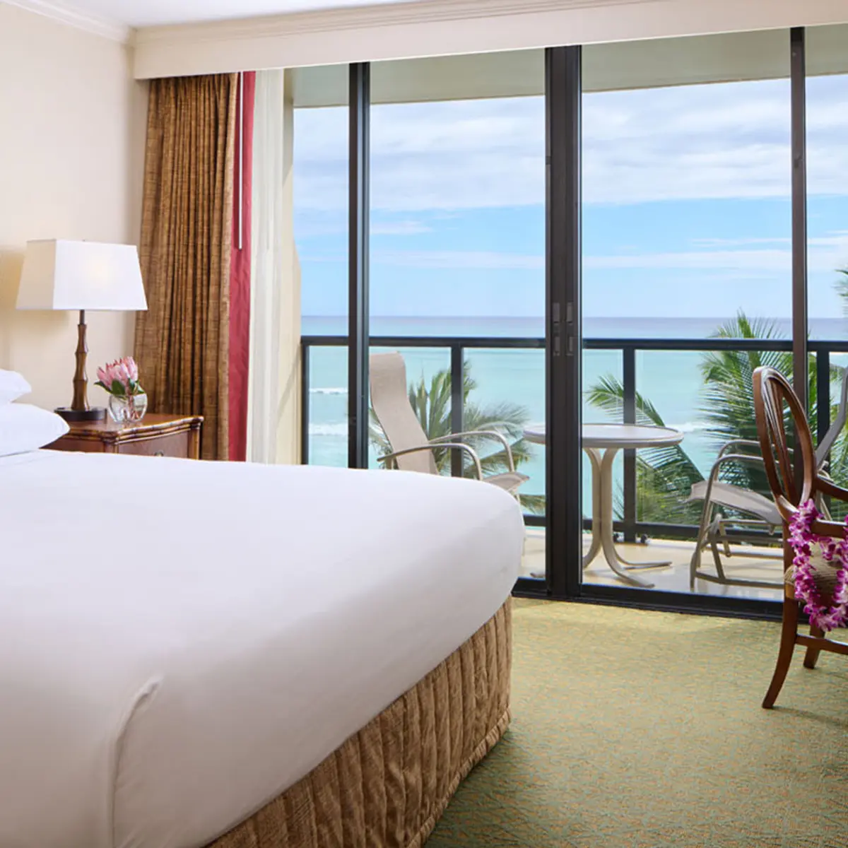 Outrigger Waikiki Beach Resort, Hawaii, USA 3