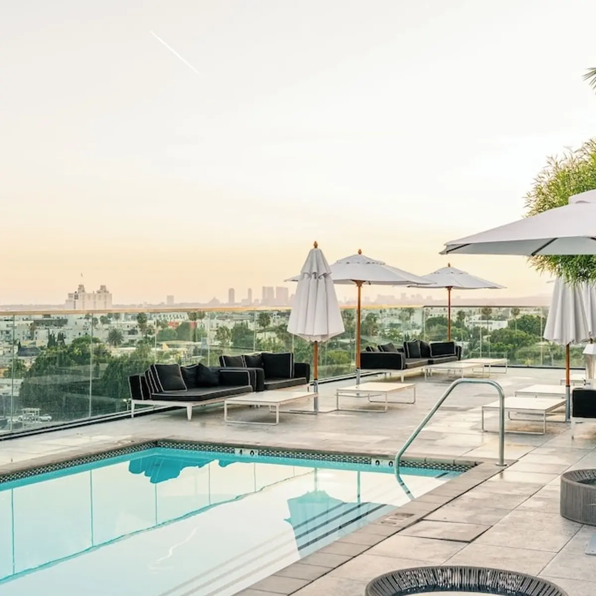The Godfrey Hotel Hollywood , Los Angeles, United States 4