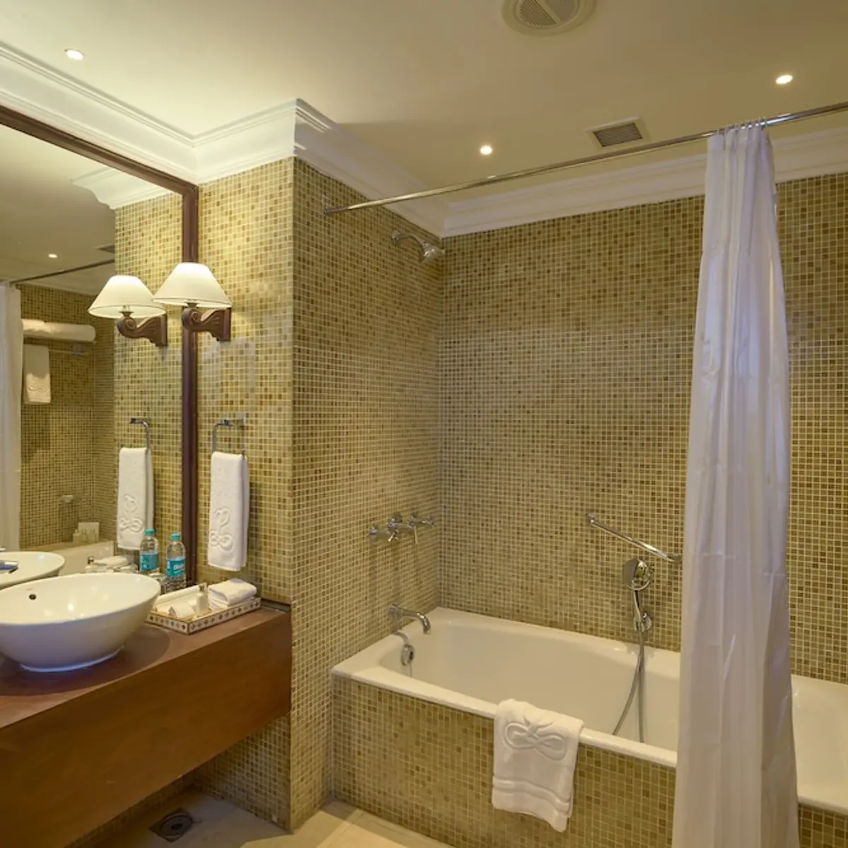 The Leela Ashtamudi, A Raviz Hotel, Kollam, India 6