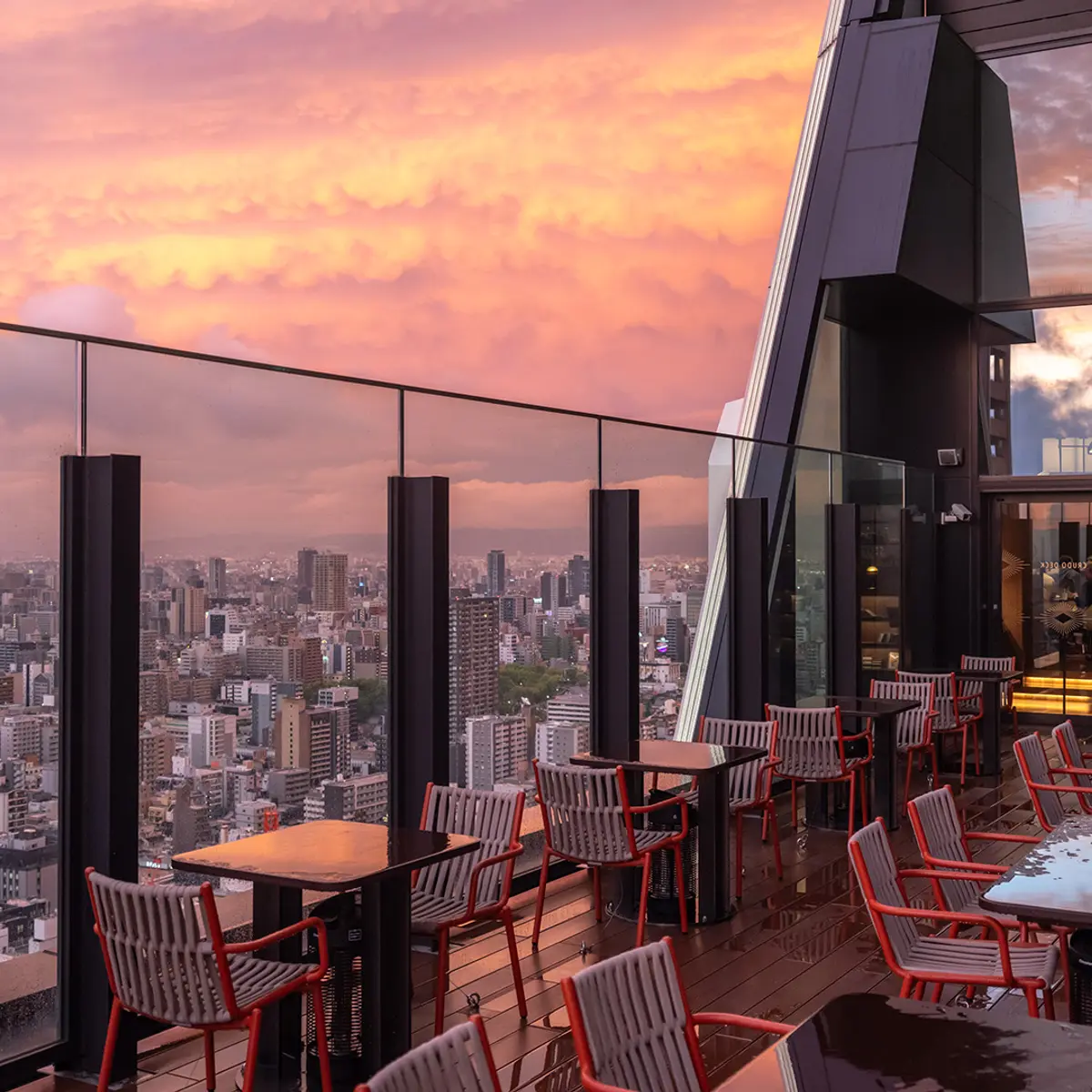 Centara Grand Hotel Osaka, Osaka, Japan 4