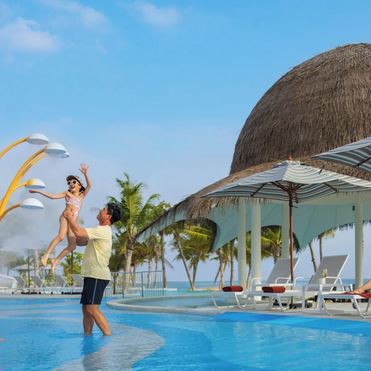 Centara Mirage Lagoon Maldives, Kodhipparu Falhu, Maldives 5