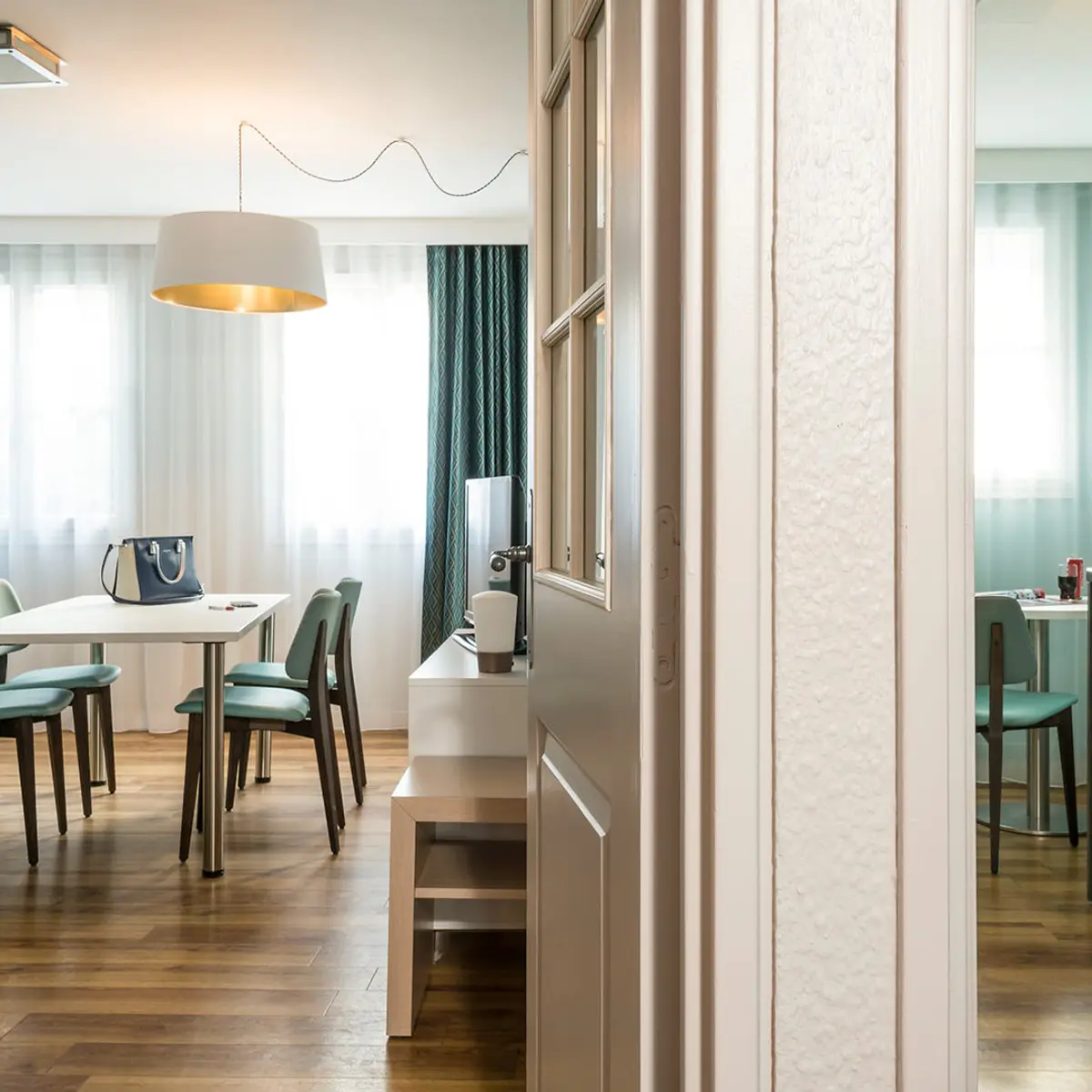 Aparthotel Adagio Paris Montmartre, Paris, France 8