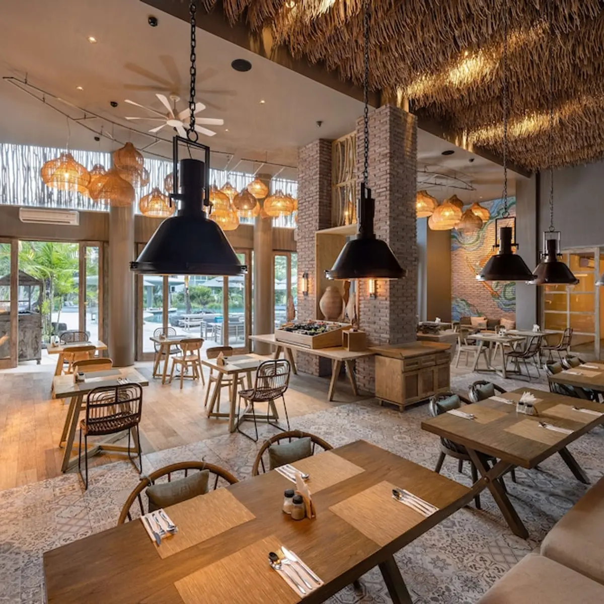 Cross Bali Breakers, Jimbaran, Indonesia 7