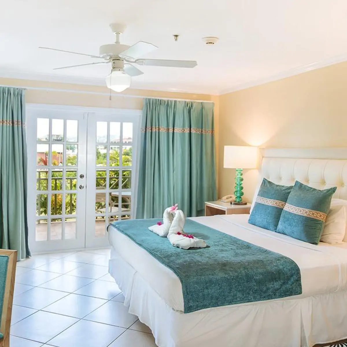 Bay Gardens Beach Resort & Spa, St Lucia, Caribbean 2