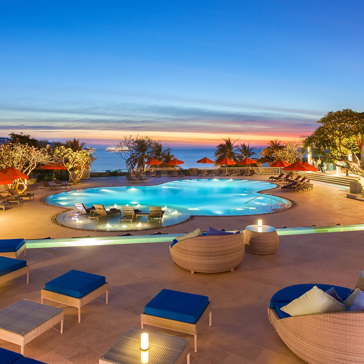 Diamond Cliff Resort & Spa, Phuket, Thailand 1