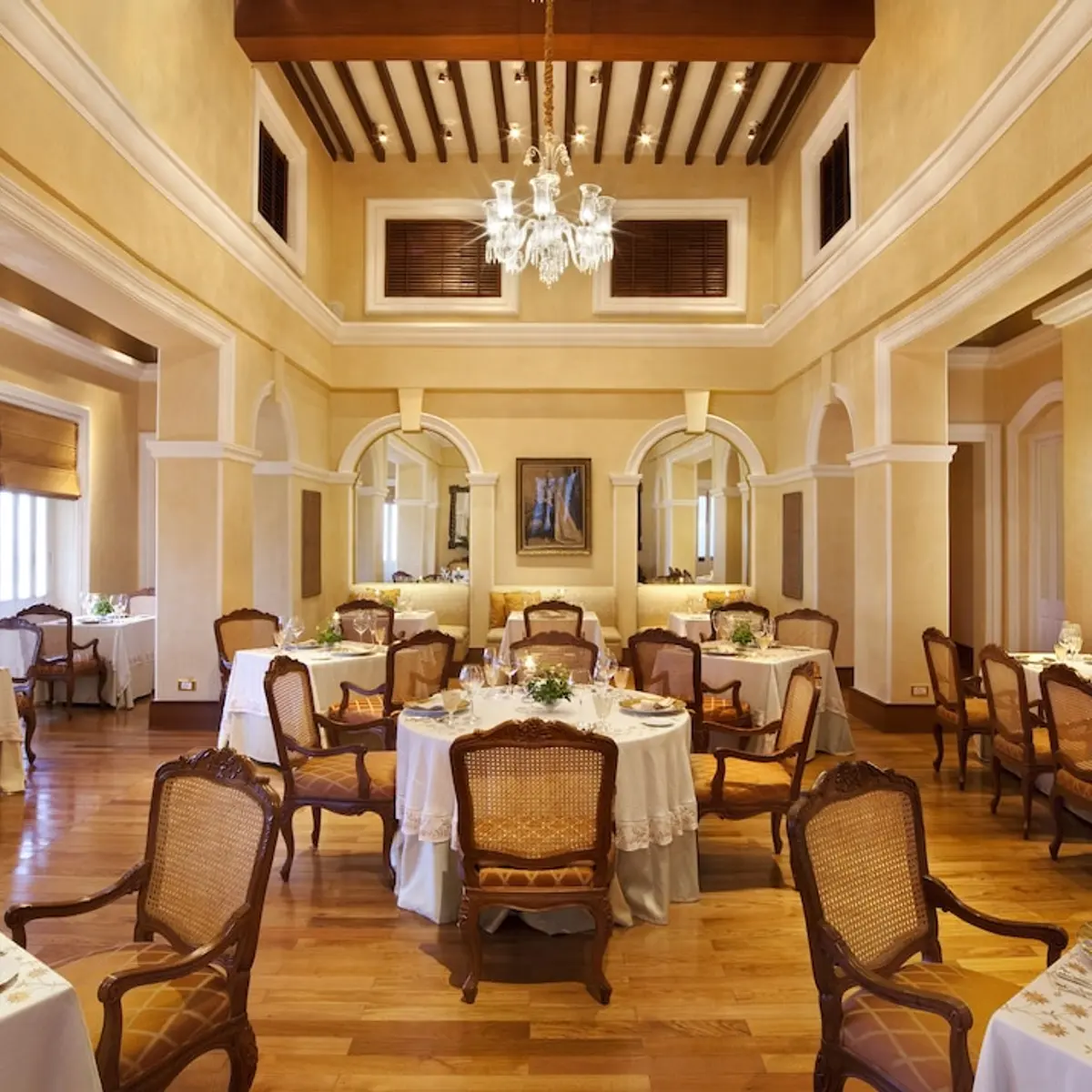 Taj Falaknuma Palace, Hyderabad, India 7