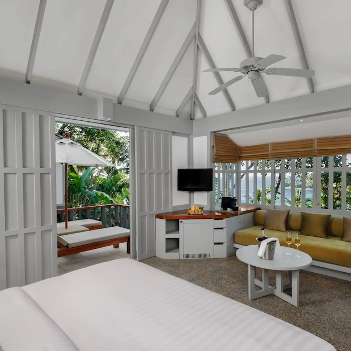 The Surin Phuket, Choeng Thale, Thailand 4