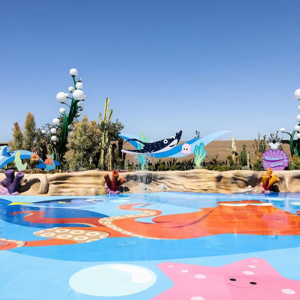 Pixar Place Hotel, Anaheim, United States 4