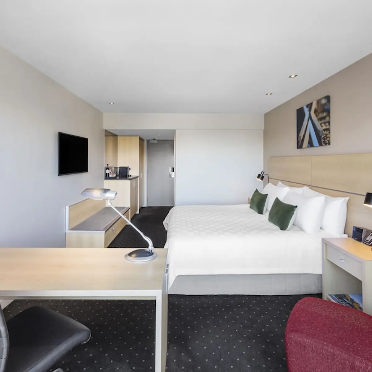 Crowne Plaza Hotel Queenstown by IHG, Queenstown, New Zealand 3