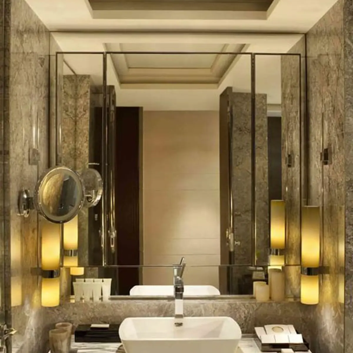 Siam Kempinski Hotel Bangkok, Bangkok, Thailand 8