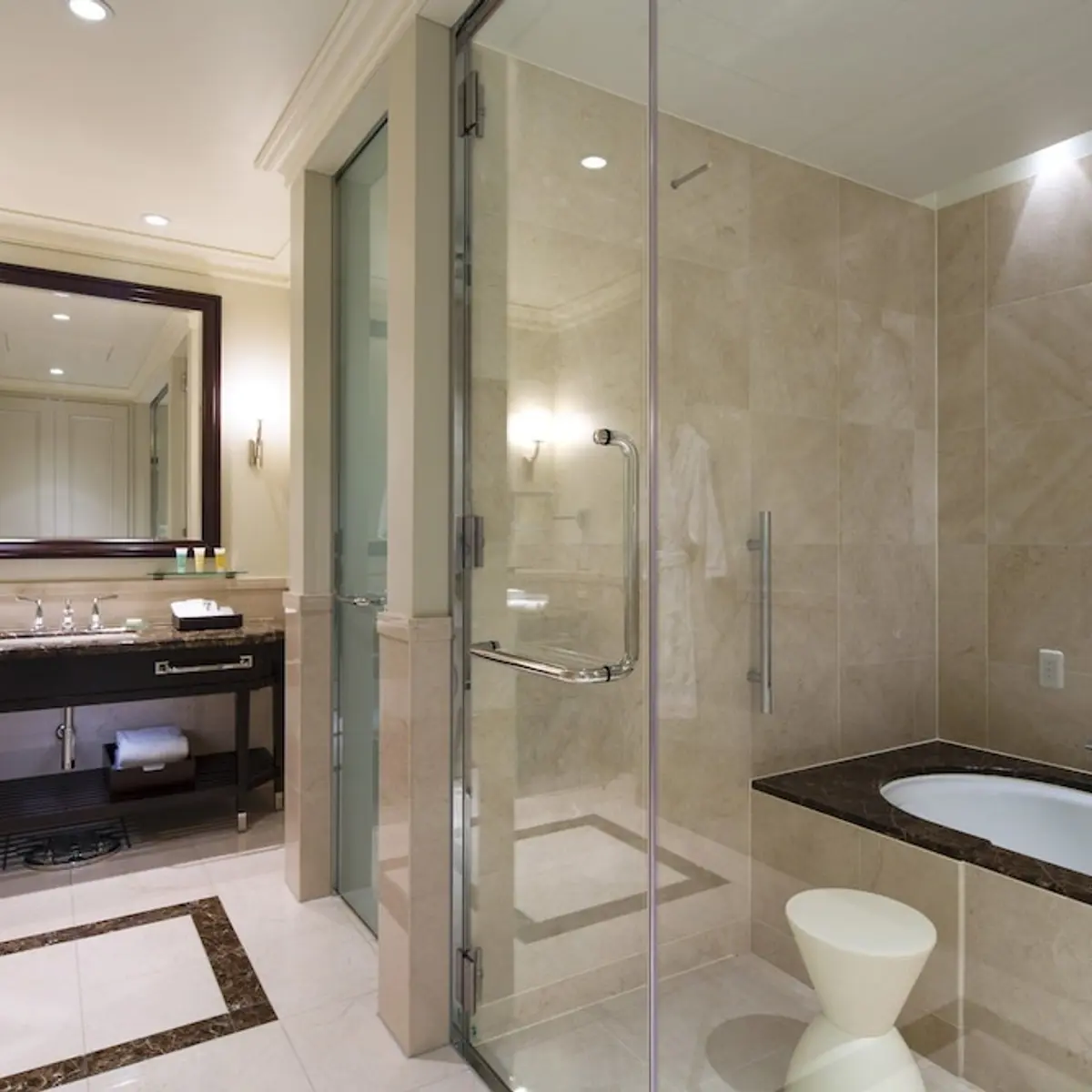 The Tokyo Station Hotel, Tokyo, Japan 5
