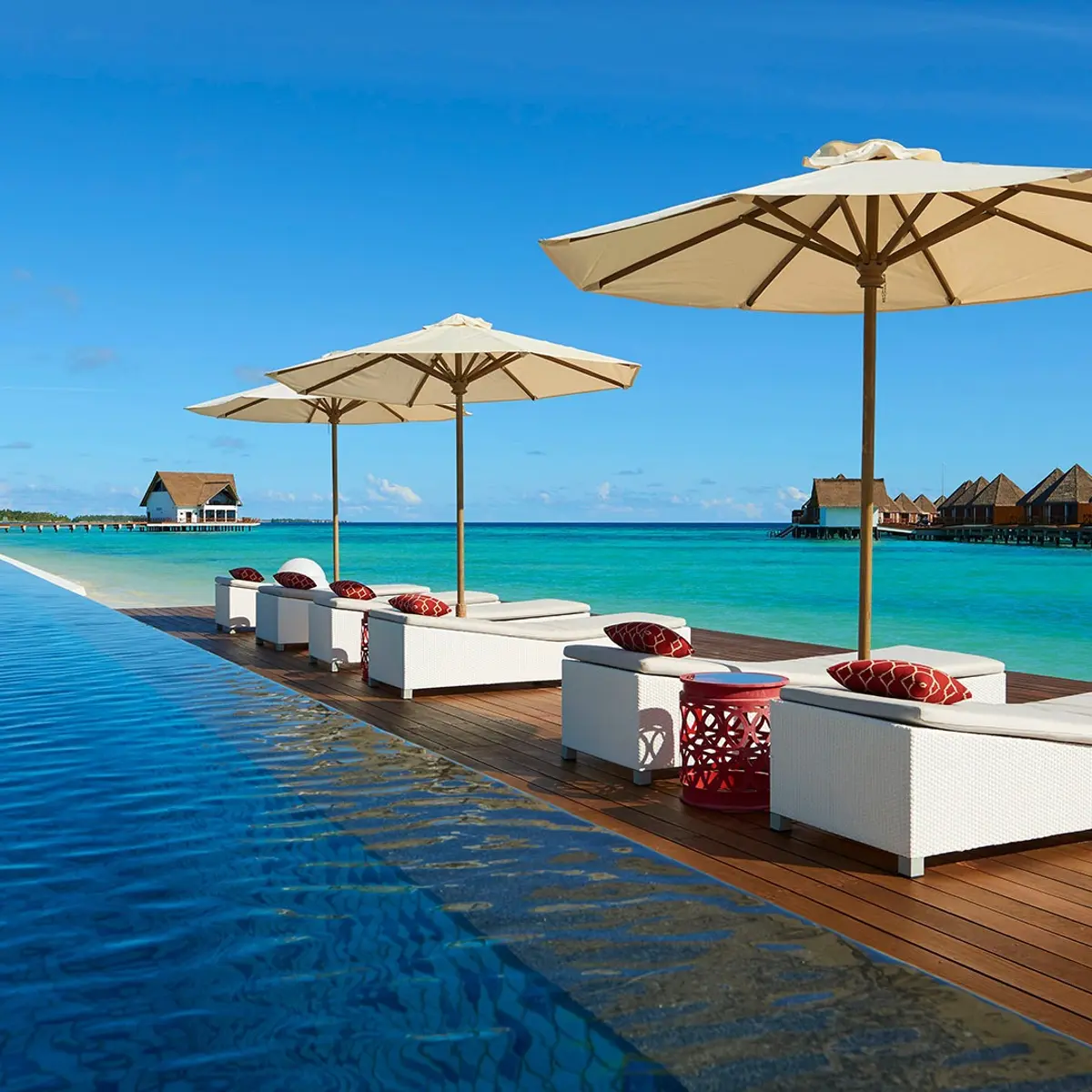 Mercure Maldives Kooddoo Resort, Kooddoo Island, Maldives 5