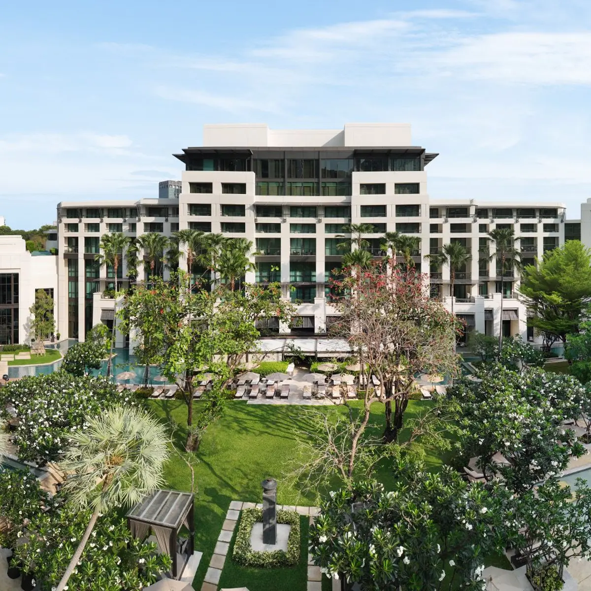 Siam Kempinski Hotel Bangkok, Bangkok , Thailand 1