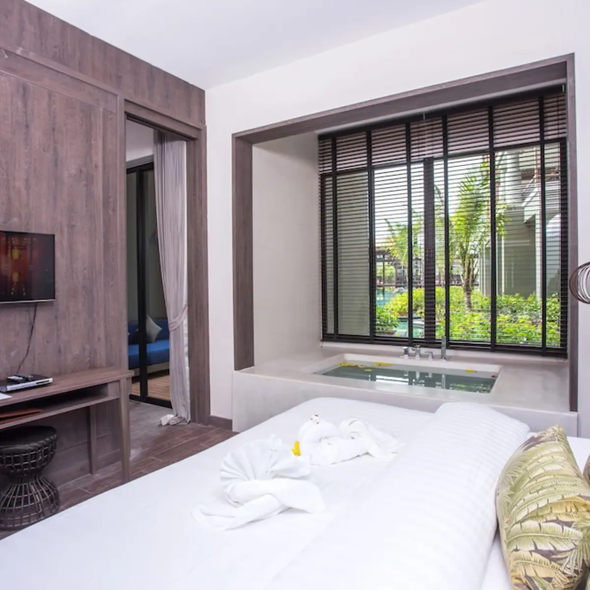 Mai Holiday By Mai Khao Lak, Takua Pa, Thailand 4