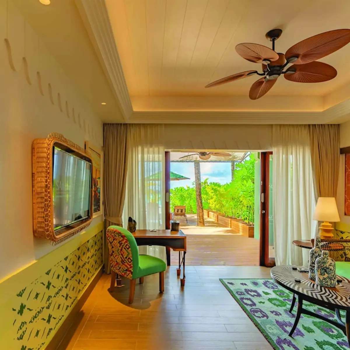 SAii Lagoon Maldives, Curio Collection by Hilton, Eh'mafushi, Maldives 8