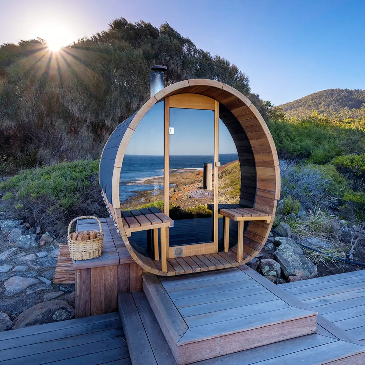 Little Beach Co, Chain of Lagoons, Tasmania 2