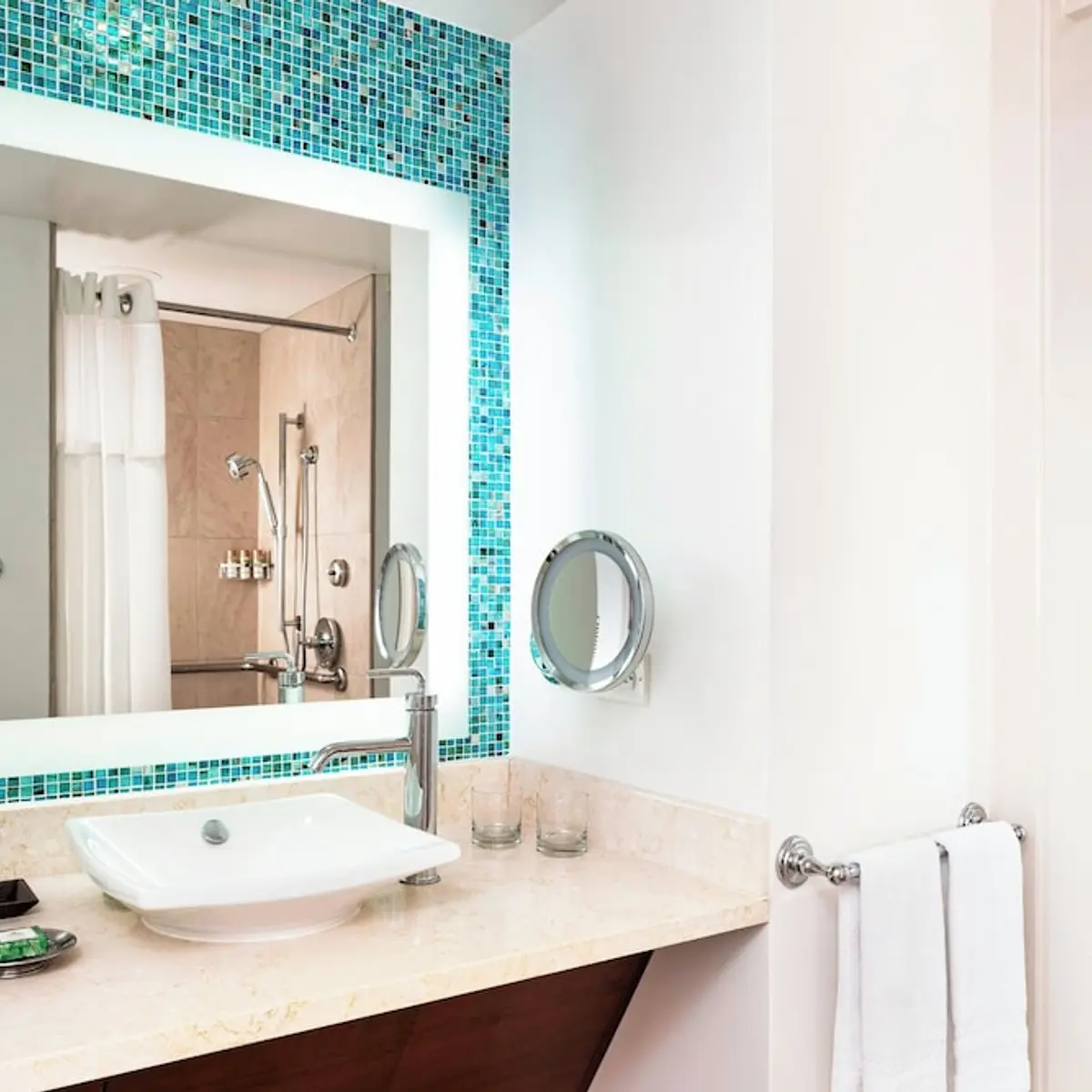 The Royal Hawaiian, a Luxury Collection Resort, Waikiki, Honolulu, United States 4
