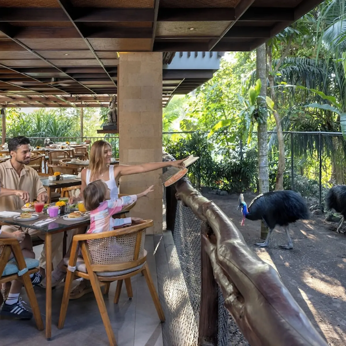 Sanctoo Suites and Villas, Sukawati, Indonesia 7