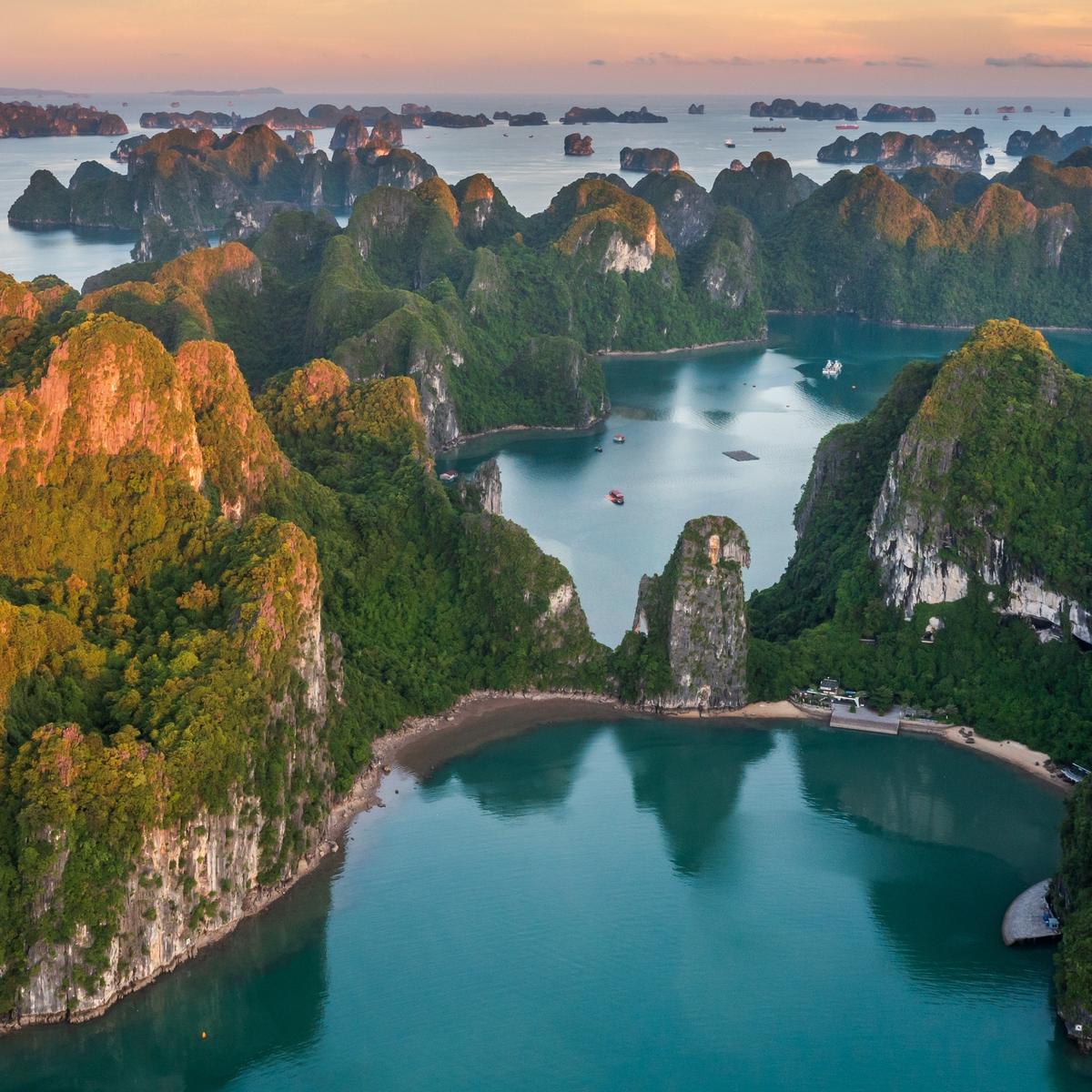 Deluxe 20-tägige Entdeckungsreise durch Vietnam, Kambodscha, Laos & Thailand 2027 mit Ha Long Bay, Siem Reap, Luang Prabang & Bangkok von  3