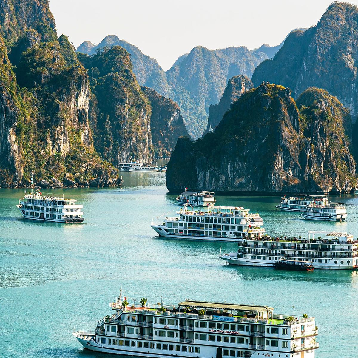 Deluxe 17-Day Ultimate Vietnam with Sapa, Hue & Hoi An 2027 by  8