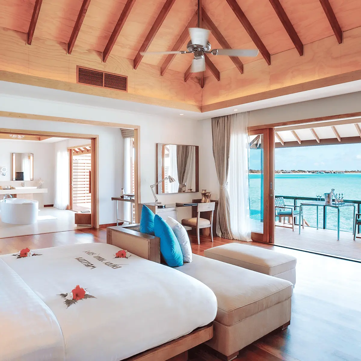 Hideaway Beach Resort & Spa, Dhonakulhi Island, Maldives 3