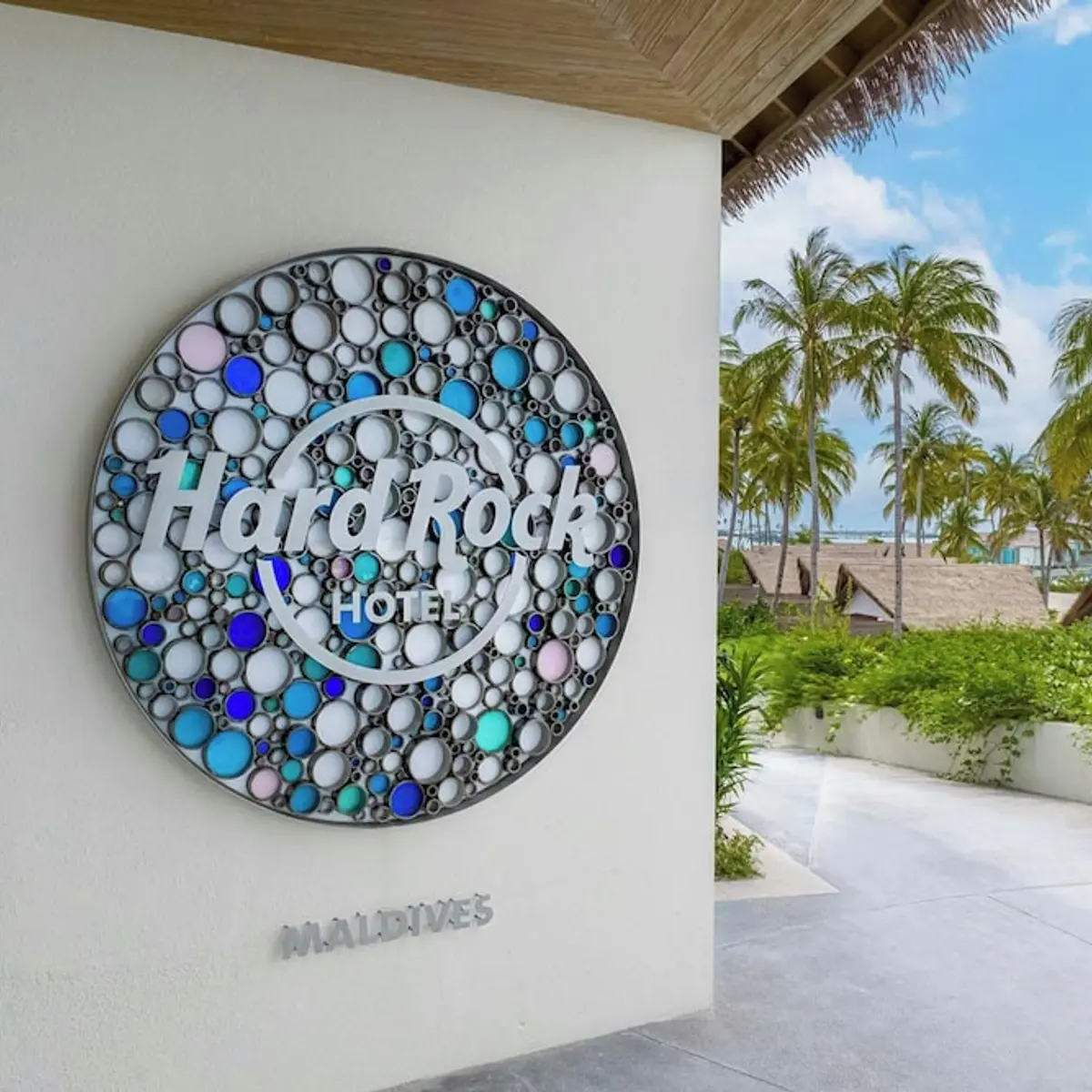 Hard Rock Hotel Maldives, Emboodhoo Lagoon, Maldives 2