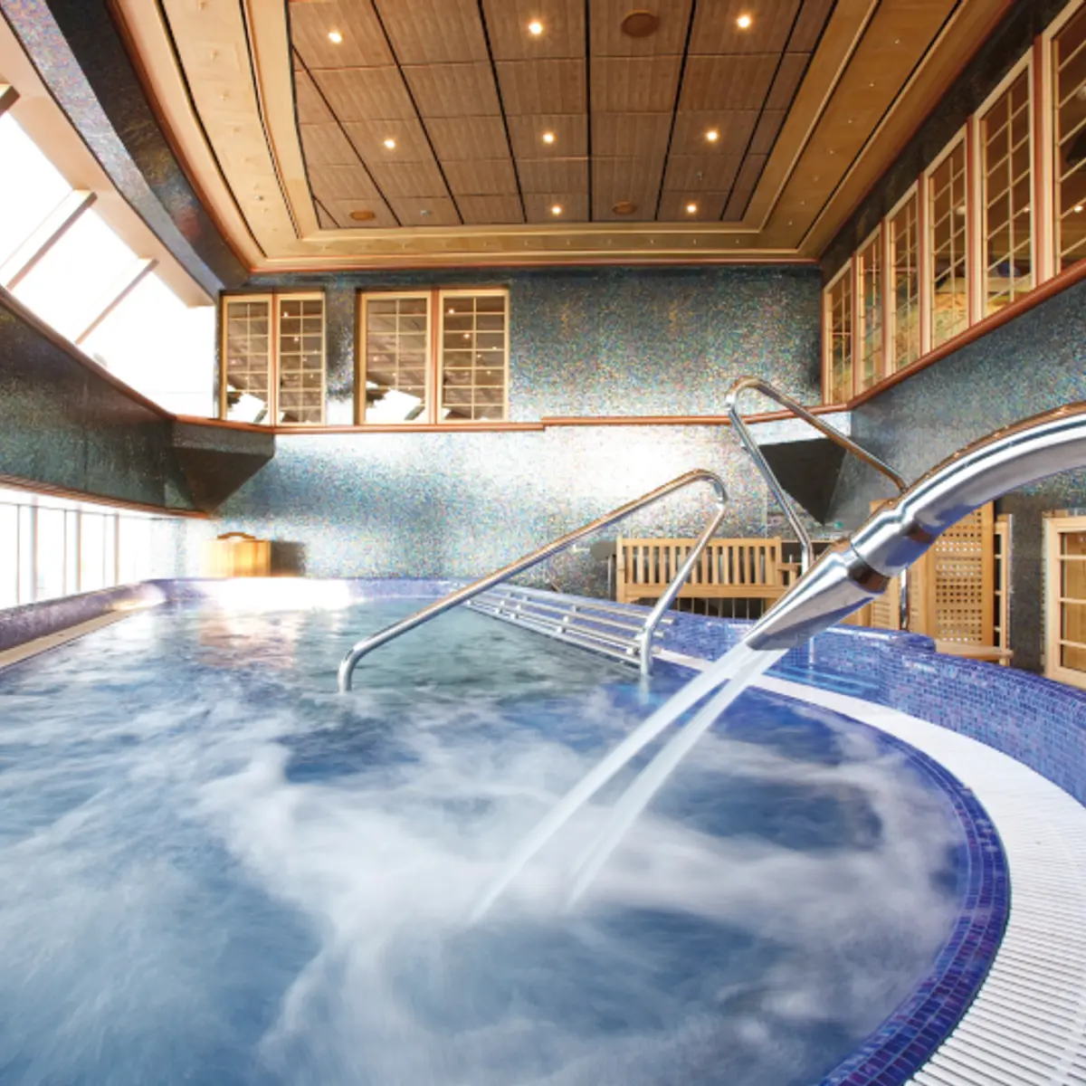 6-Night Brisbane Great Barrier Reef Cruise on Carnival Luminosa with Carnival Luminosa 8