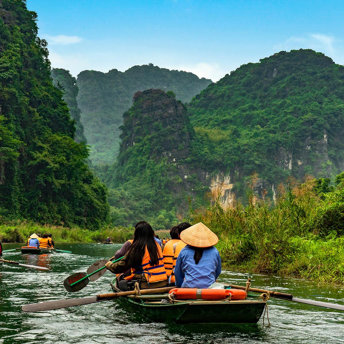 Deluxe 17-Day Ultimate Vietnam with Sapa, Hue & Hoi An 2027 by  5