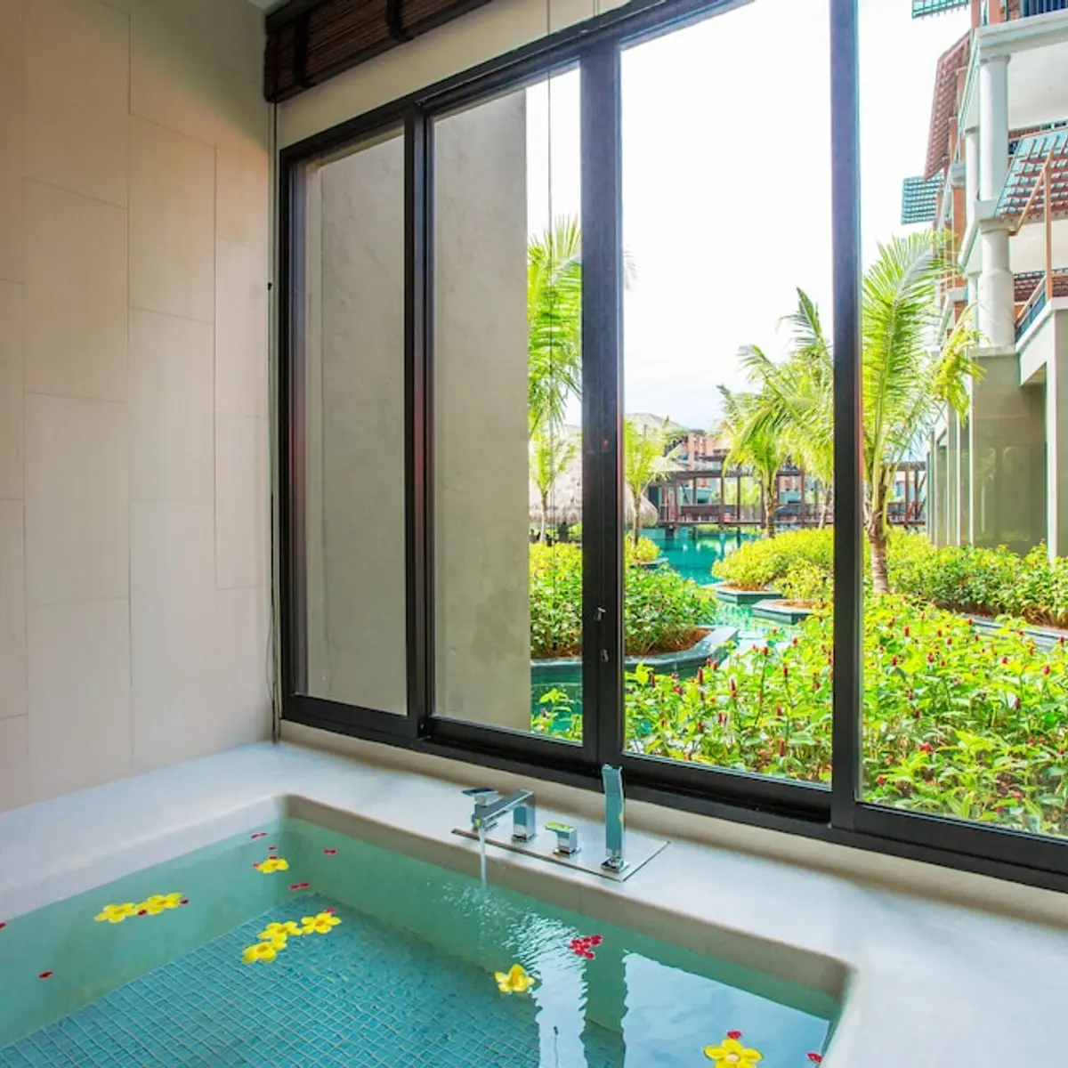 Mai Holiday By Mai Khao Lak, Takua Pa, Thailand 5