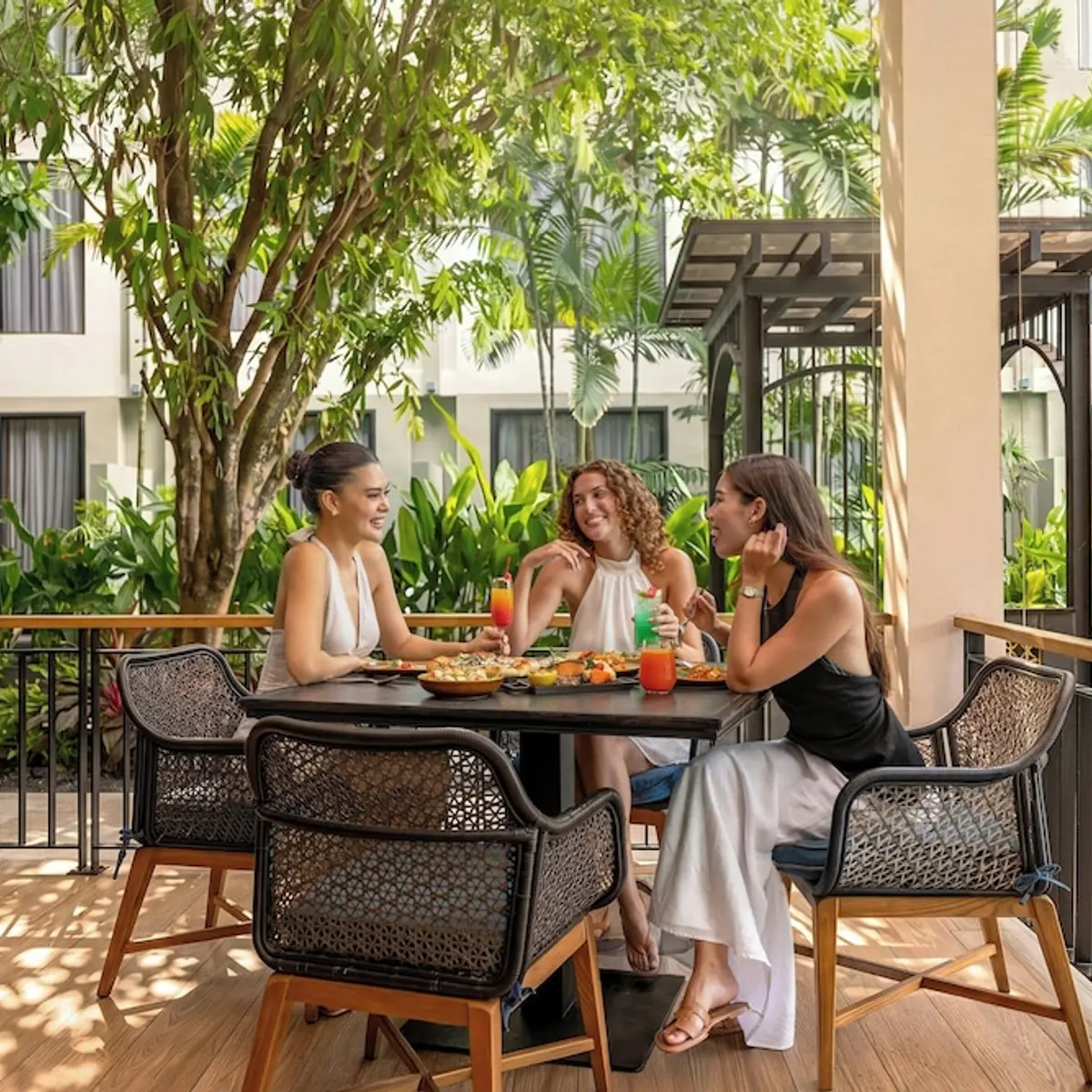 Four Points by Sheraton Phuket Patong Beach Resort, Patong, Thailand 4