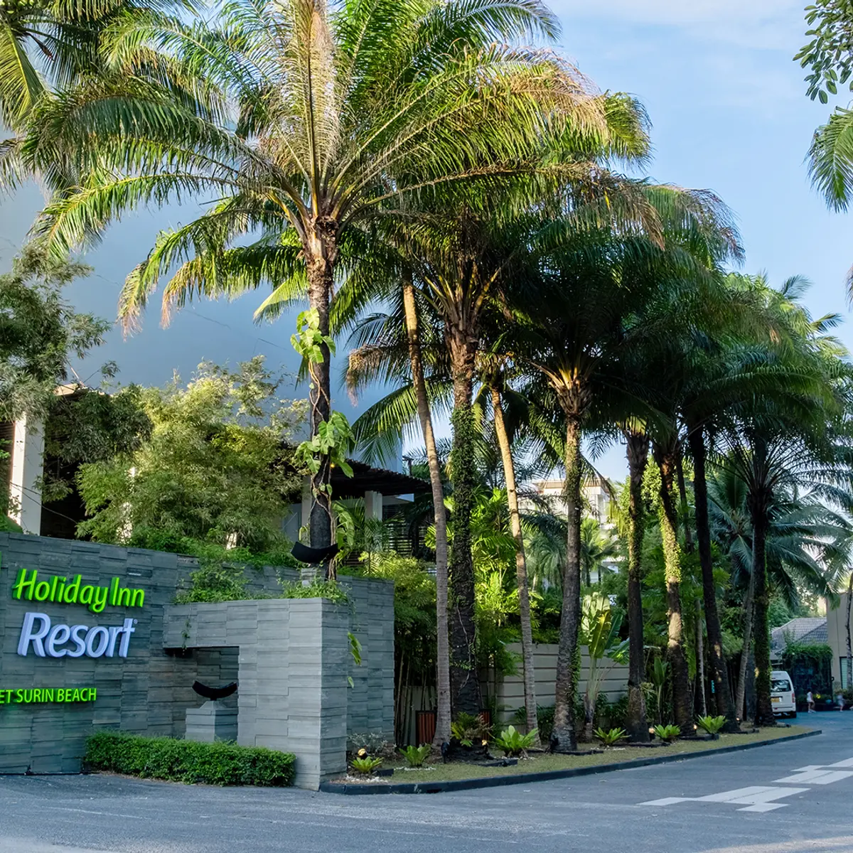 Holiday Inn Resort Phuket Surin Beach, an IHG Hotel, Phuket, Thailand 4