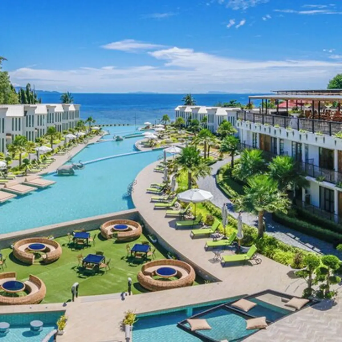 Vannee Golden Sands Beachfront Resort, Ko Pha-ngan, Thailand 1