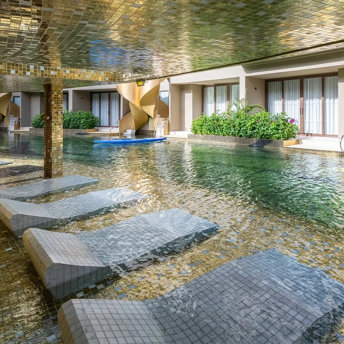 Metadee Concept Hotel, Phuket, Thailand 8