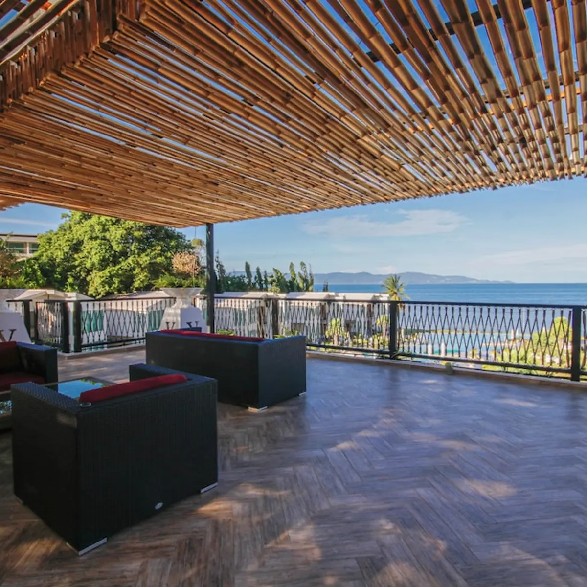 Vannee Golden Sands Beachfront Resort, Ko Pha-ngan, Thailand 7