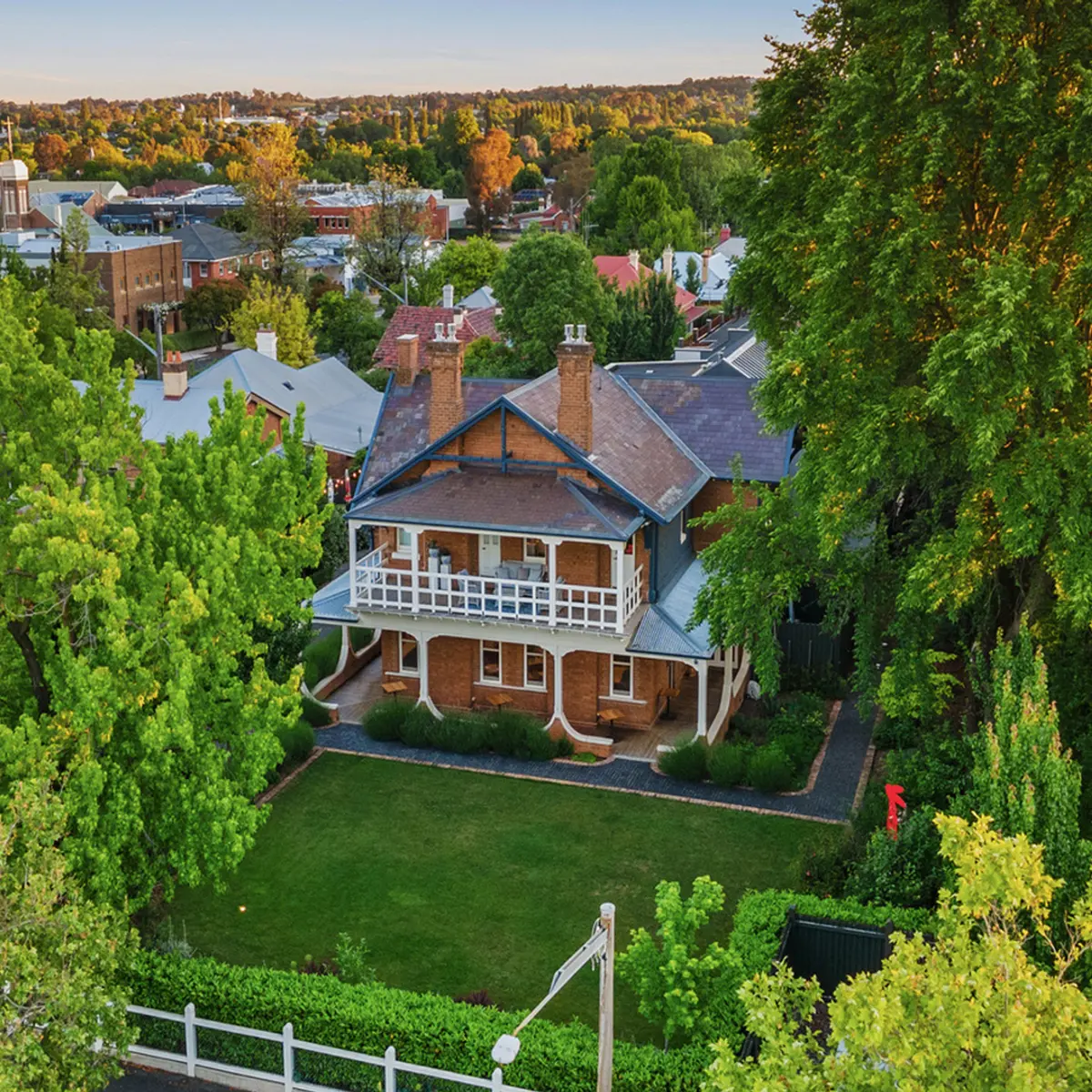 Yallungah Boutique Hotel, Orange, New South Wales  5