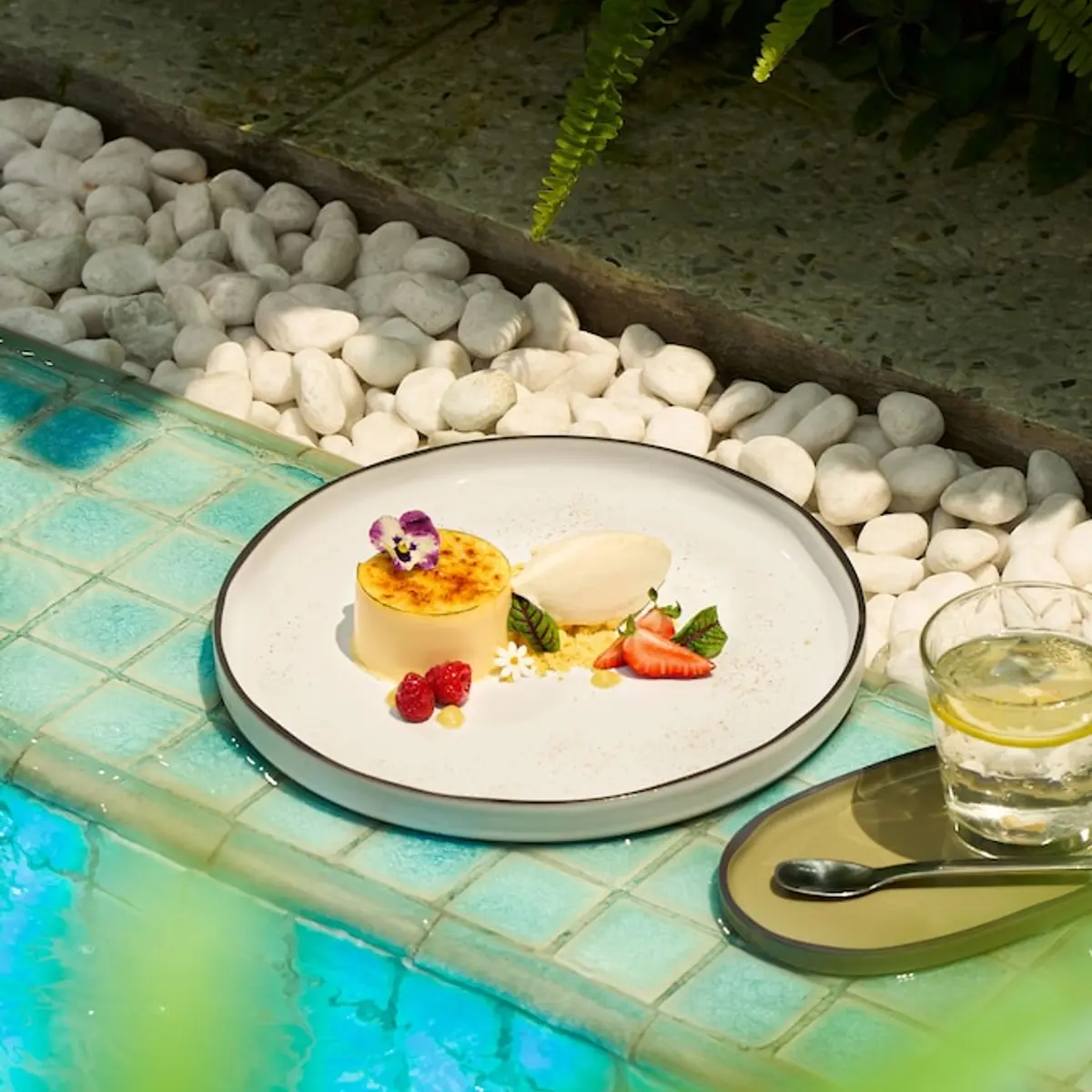 Movenpick Hotel Hanoi Centre, Hanoi, Vietnam 5
