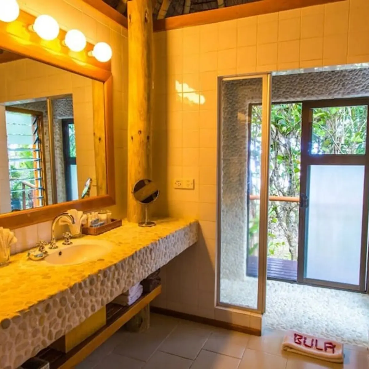 Namale Resort and Spa - Adults Only, Savusavu, Fiji 6
