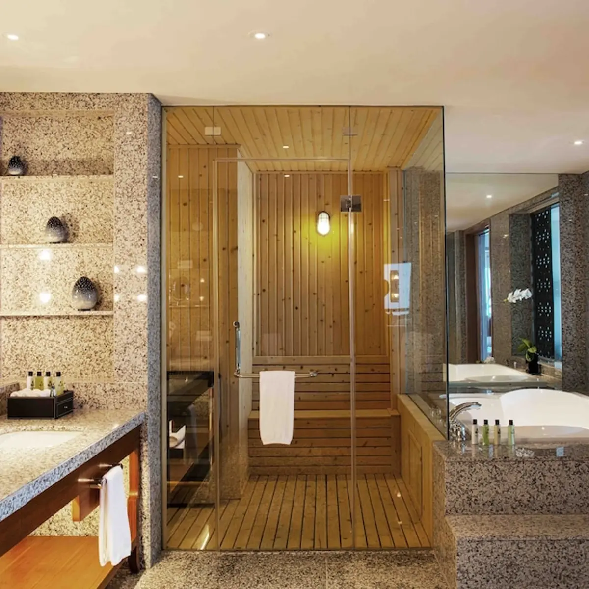 InterContinental Hanoi Landmark72 by IHG, Hanoi, Vietnam 3