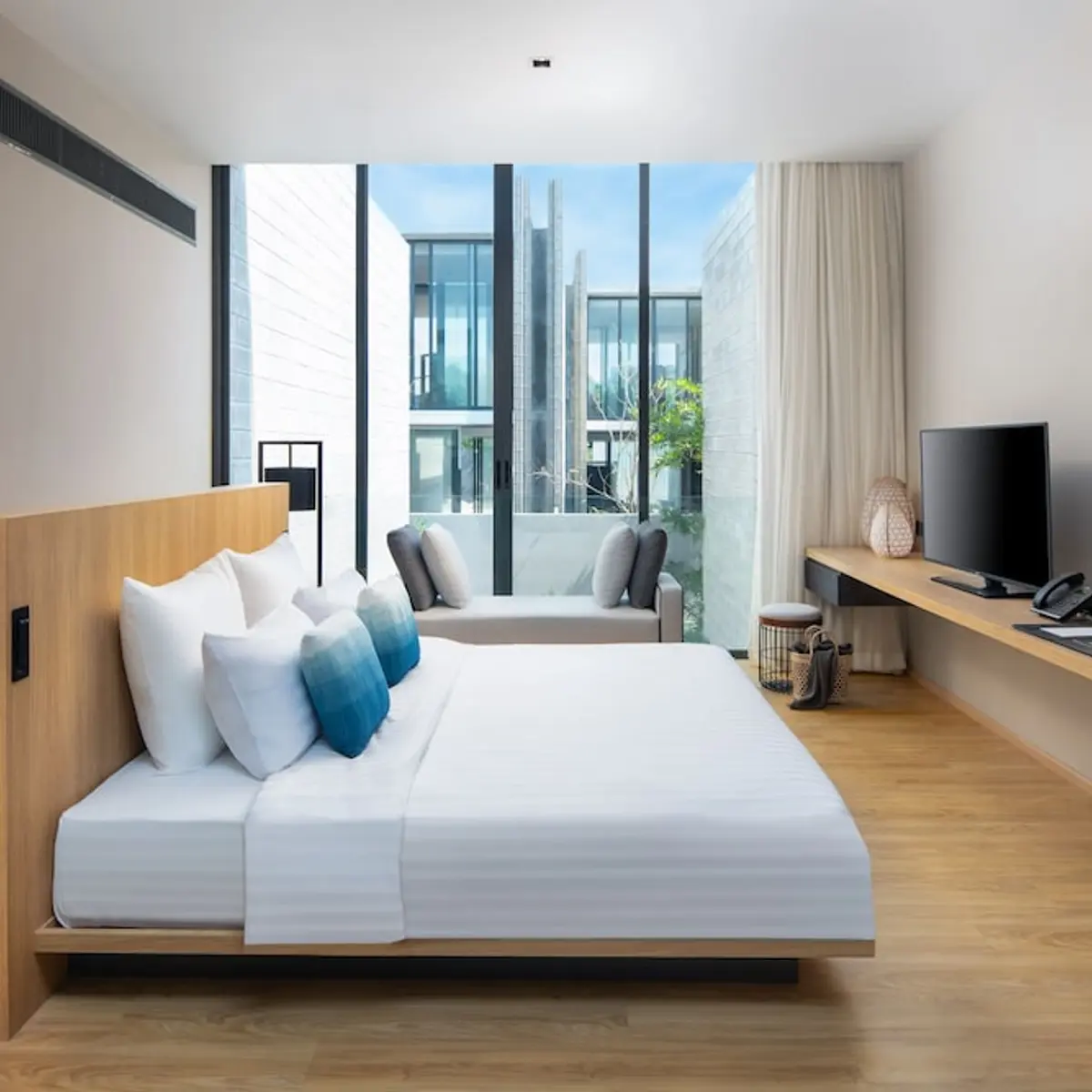 Oceanphere Pattaya Villa, Sattahip, Thailand 4