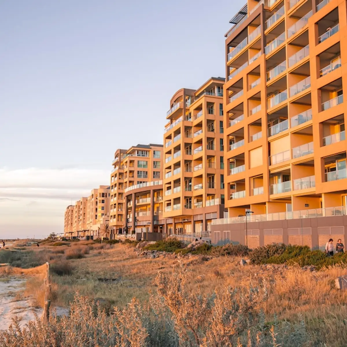 Oaks Glenelg Plaza Pier Suites, Glenelg, Australia 1
