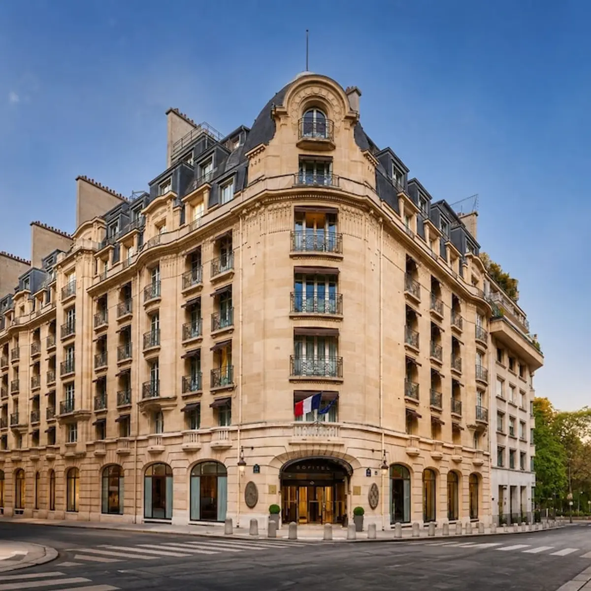 Sofitel Paris Arc de Triomphe, Paris, France 1