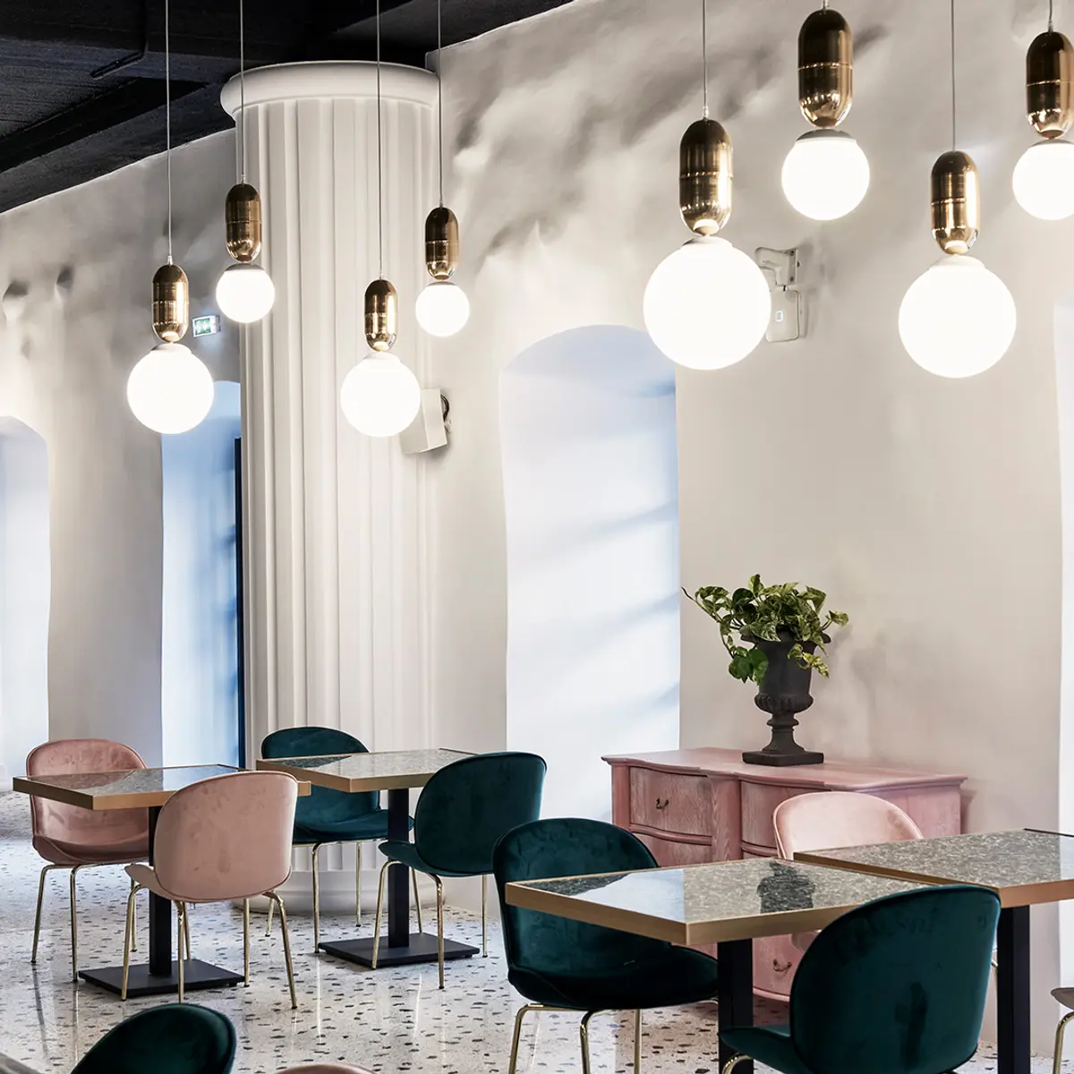 Katikies Garden Santorini, Santorini, Greece 8