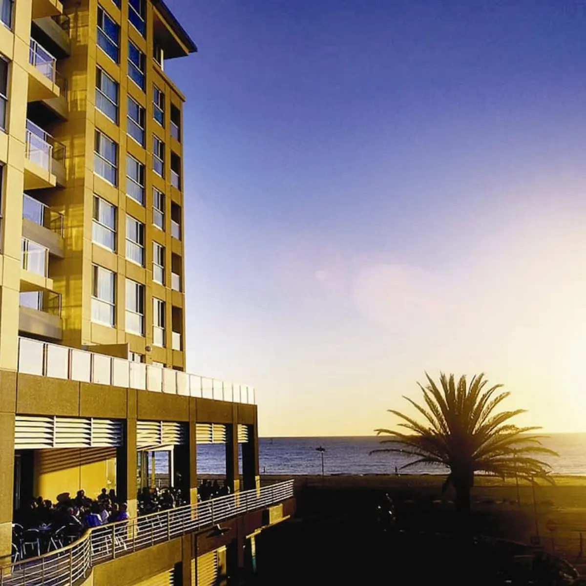 Oaks Glenelg Plaza Pier Suites, Glenelg, Australia 6