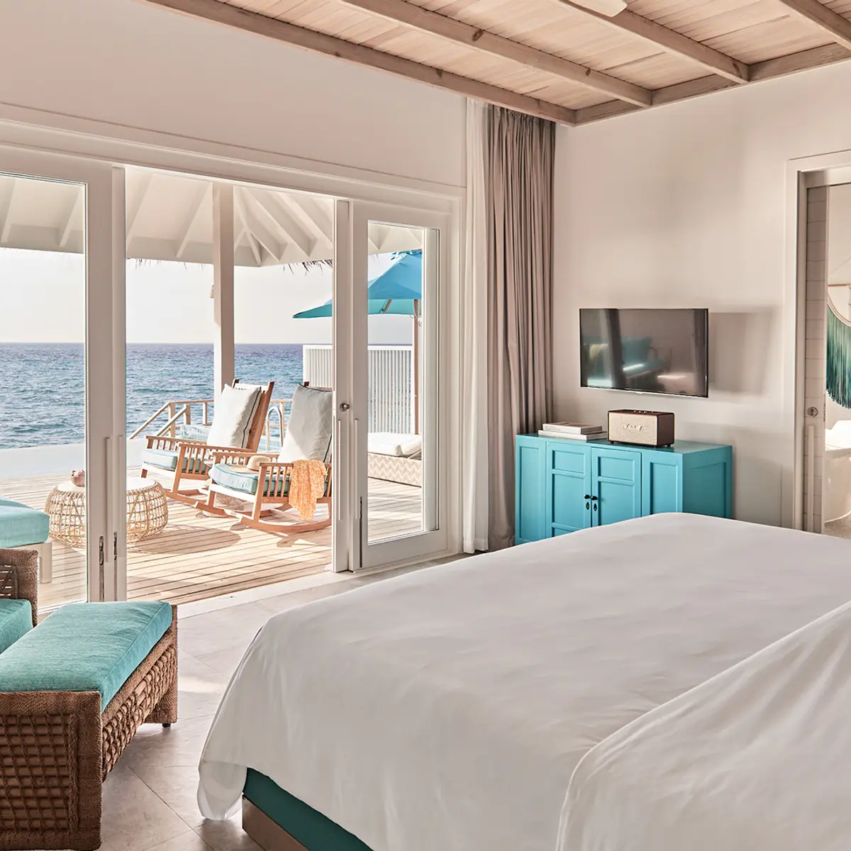 Finolhu, a Seaside Collection Resort, Kanifushi Island, Maldives 3