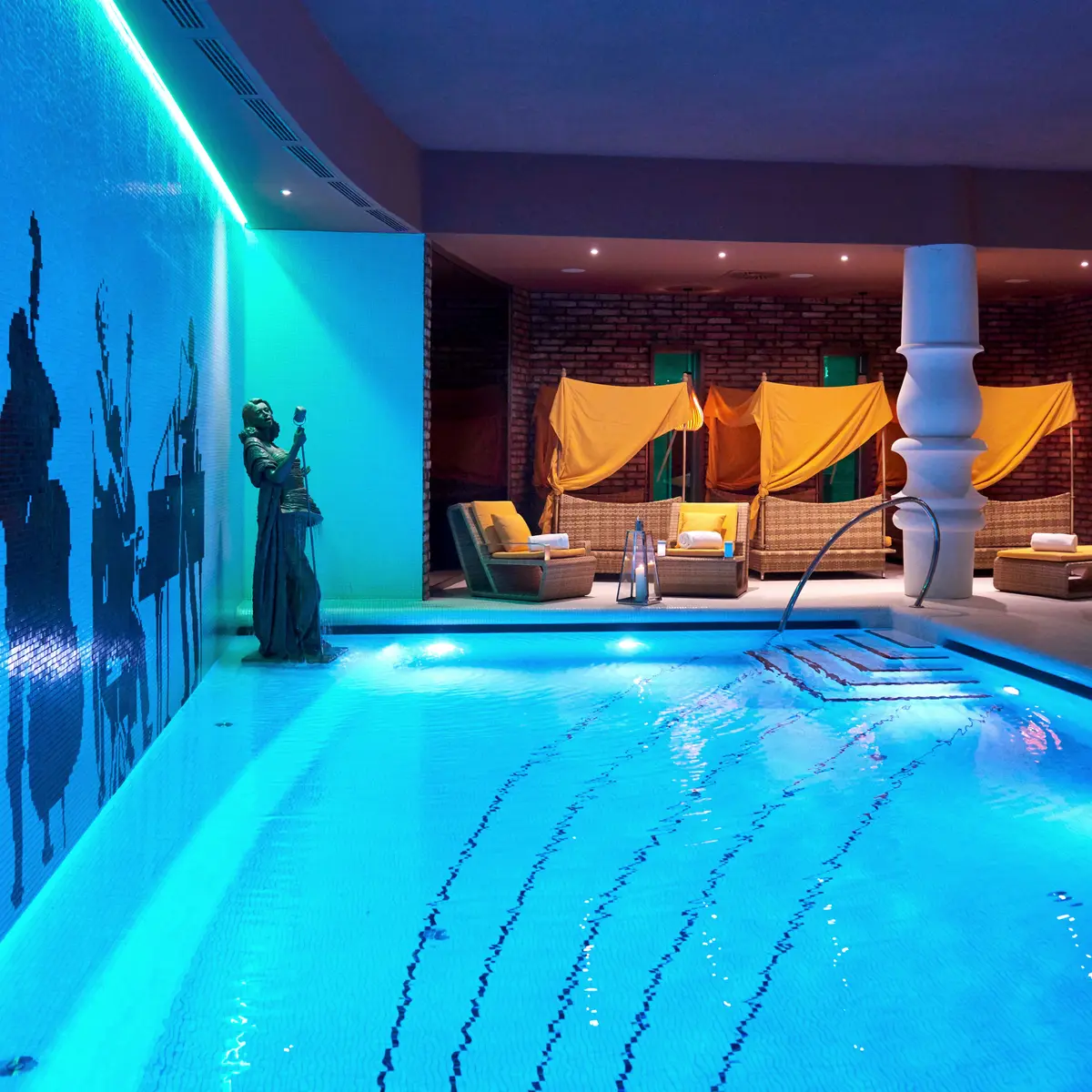 Aria Hotel Budapest by Library Hotel Collection, Budapest, Hungary 8