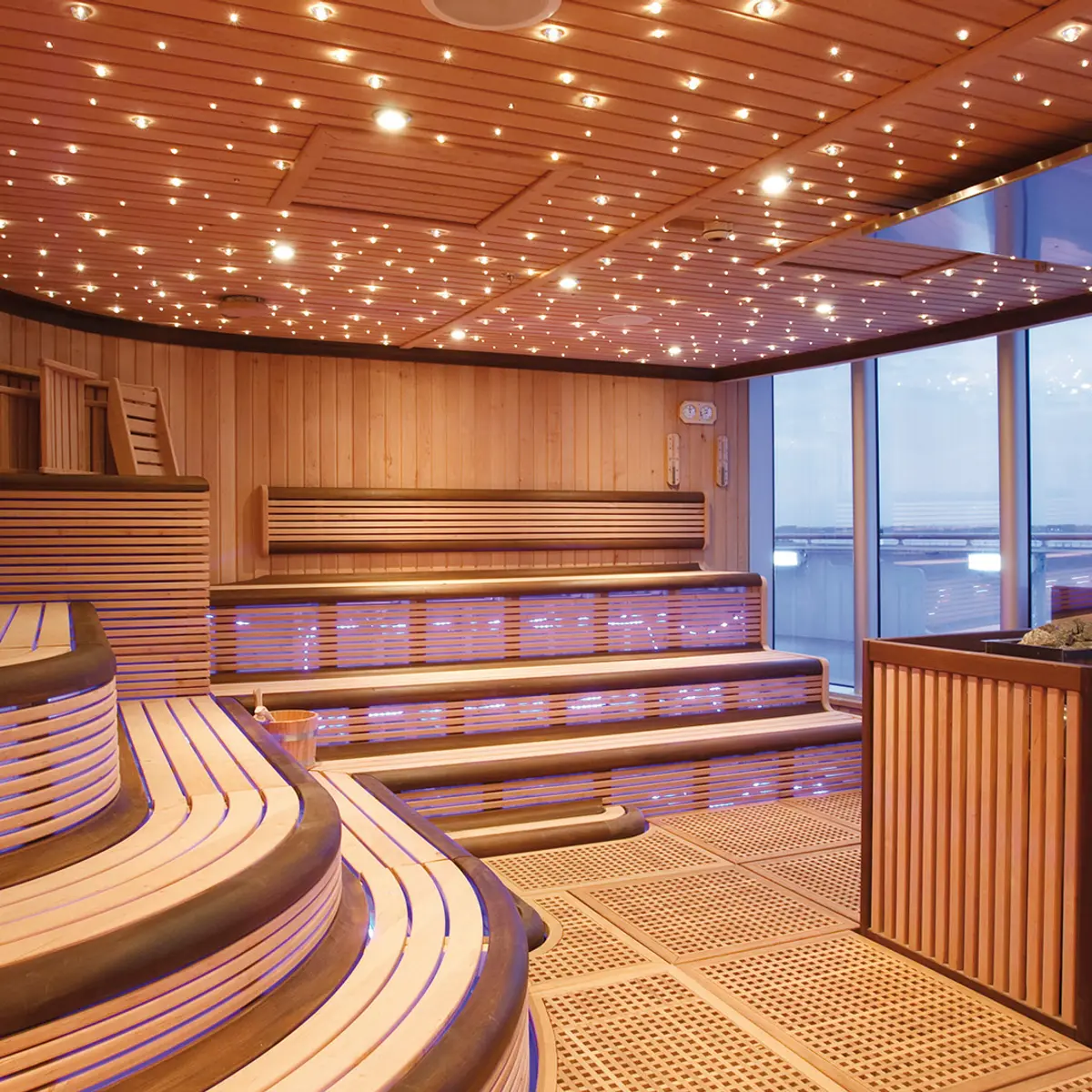 6-Night Brisbane Great Barrier Reef Cruise on Carnival Luminosa with Carnival Luminosa 3