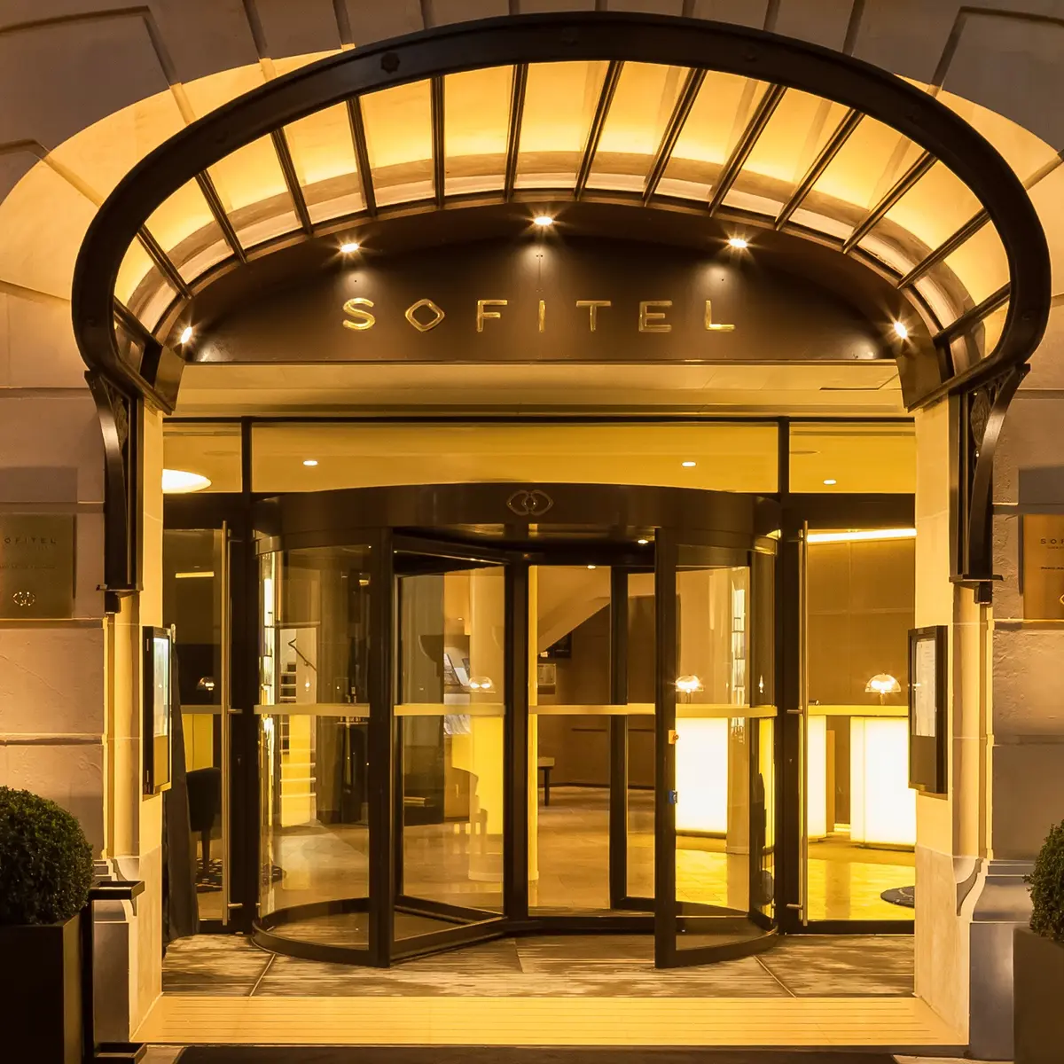 Sofitel Paris Arc de Triomphe, Paris, France 8