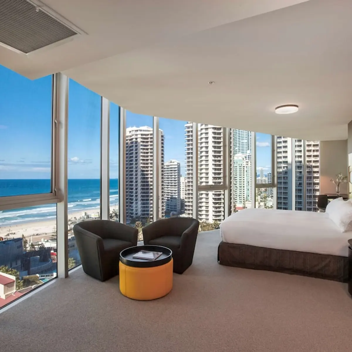 Hilton Surfers Paradise Hotel & Residences, Surfers Paradise, Australia 4