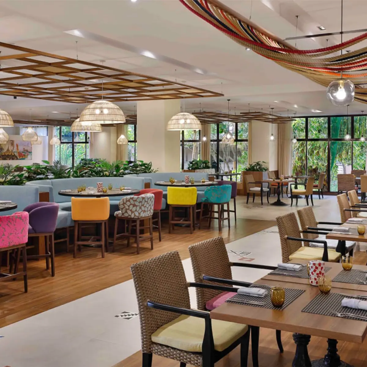 Anantara The Palm Dubai Resort, Dubai, United Arab Emirates 7